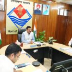 मुख्य सचिव आनंद बर्द्धन की अध्यक्षता मे उत्तराखण्ड पावर कारपोरेशन लिमिटेड की 125वीं बोर्ड की बैठक हुई सम्पन्न