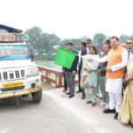 मुख्यमंत्री पुष्कर सिंह धामी ने खटीमा ने 06 मोबाइल टॉयलेट वैन को फ्लैग ऑफ कर किया रवाना