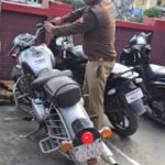 शहर की शांति से खिलवाड़ पड़ा भारी, कानफोड़ू साइलेंसर व प्रेशर हार्न लगी मोटरसाइकिल सीज